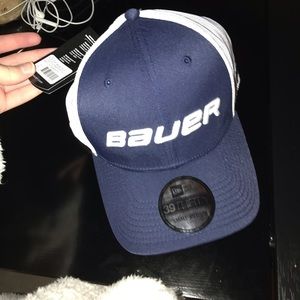 Bauer hat